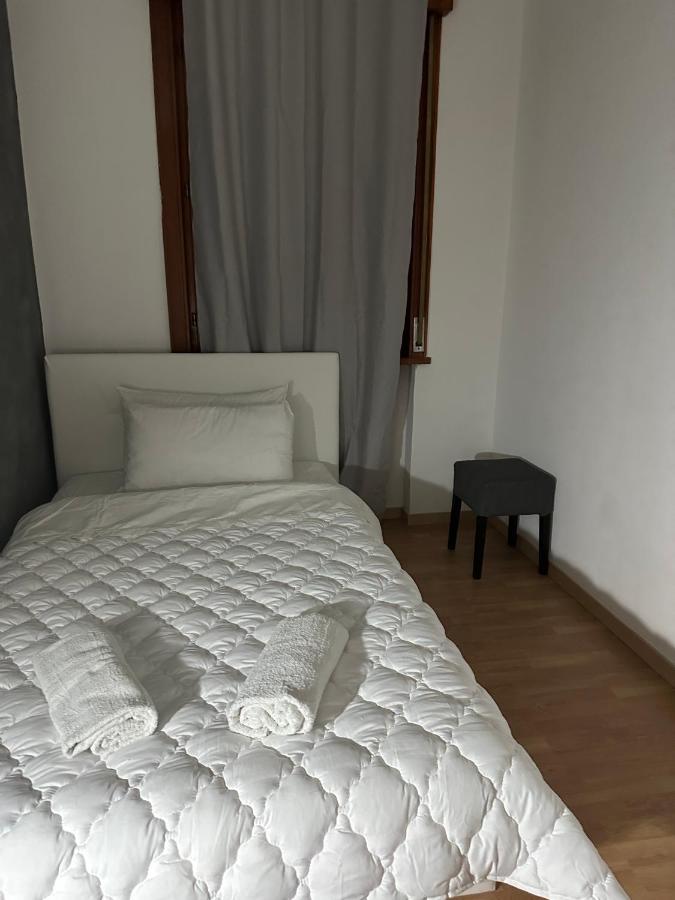 Hotel Leone D'Oro 2 - Milano Street Mestre Exterior foto